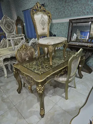 Golden Royal Dinning