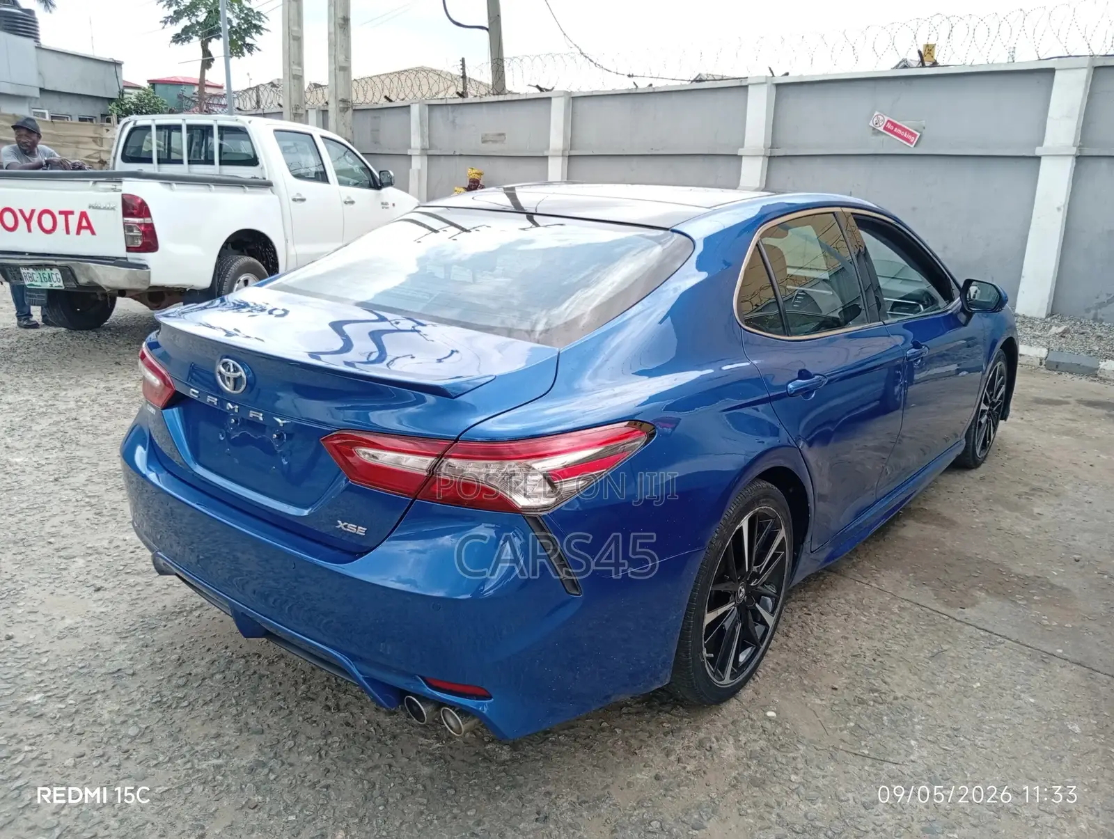 Toyota Camry 2018 Blue