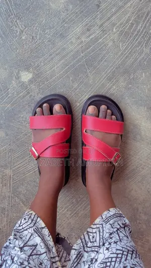 Ladies Handmade Leather Sandals – Red