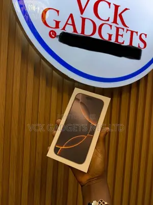 New Apple iPhone 16 Pro 128 GB Black