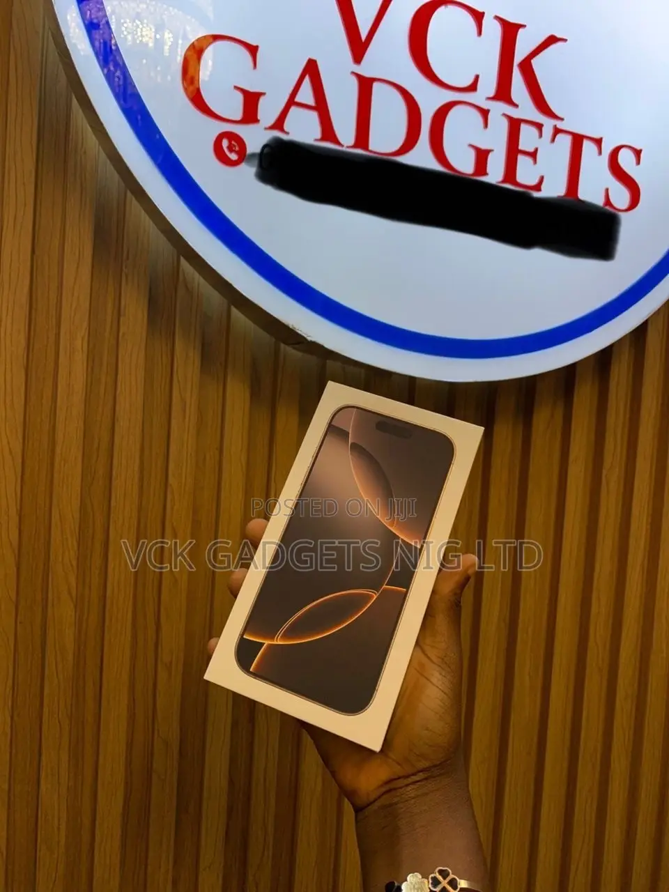 New Apple iPhone 16 Pro 128 GB Black