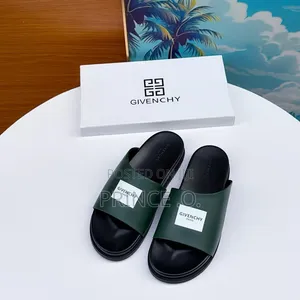 Most Wanted Givenchy Pams