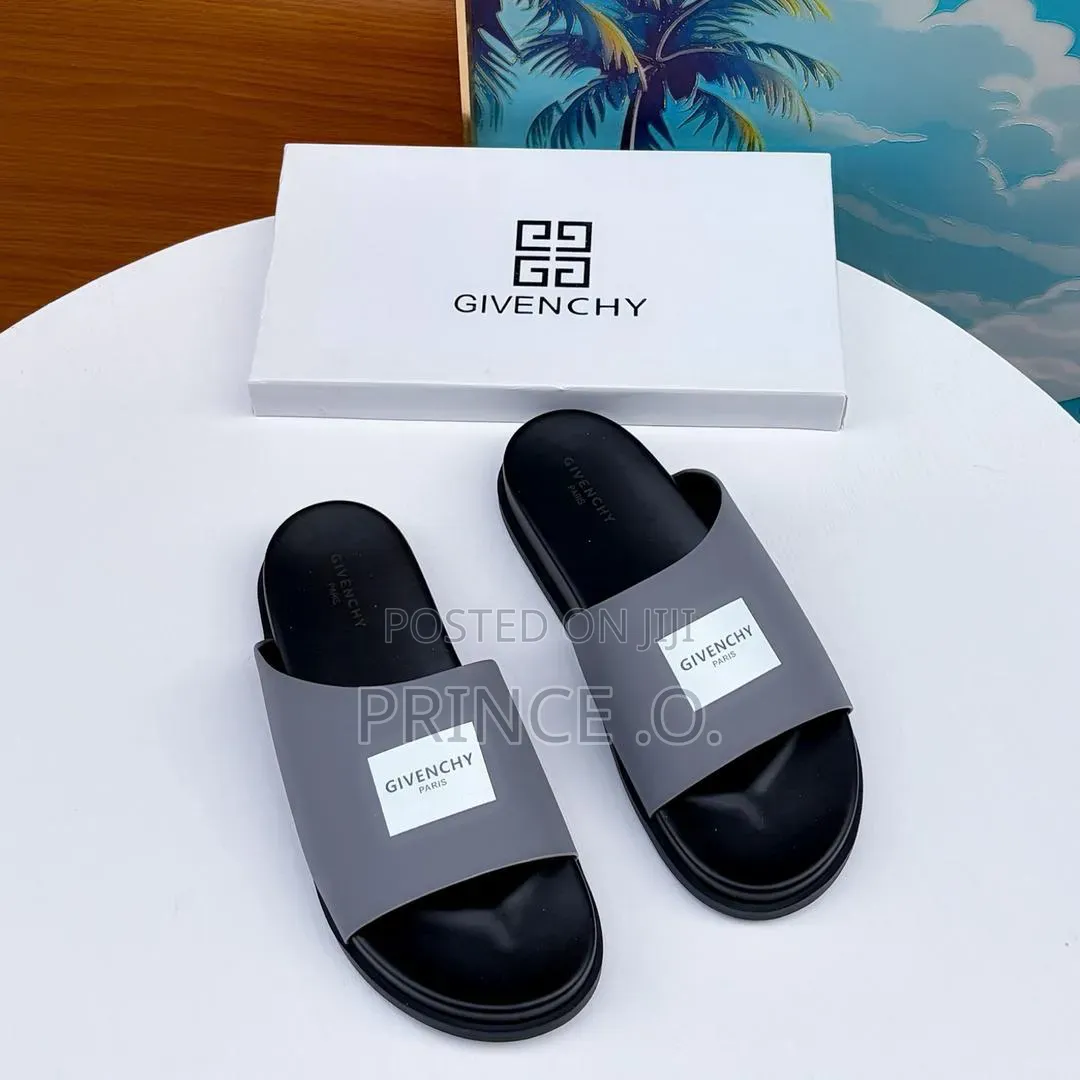 Most Wanted Givenchy Pams