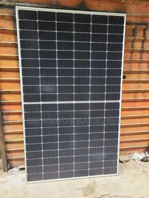 550watts Jinko Solar Panel