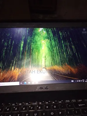 Laptop Asus X551MA 128GB Intel Core 7 SSHD (Hybrid) 140GB