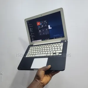 Laptop Apple MacBook 8GB Intel Core 2 Duo HDD 500GB