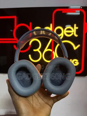 Open Box Airpod Max USB C