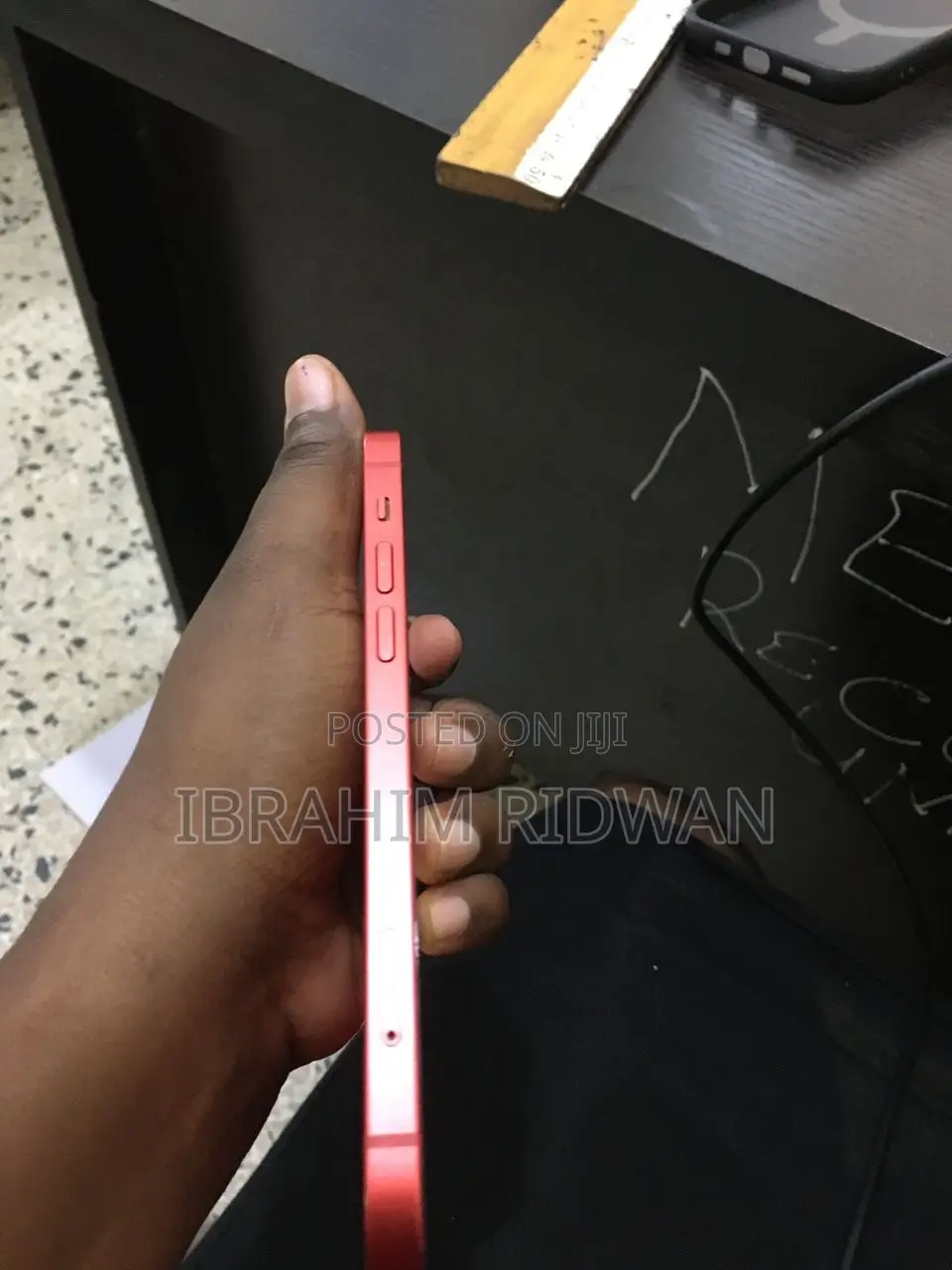 Apple iPhone 12 128 GB Red