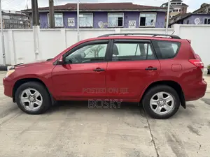 Toyota RAV4 2.5 4x4 2010 Red