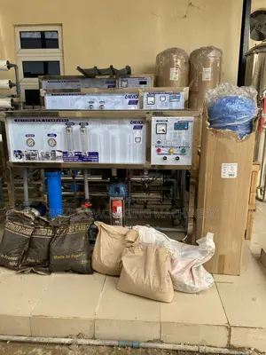 Reverse Osmosis Machine