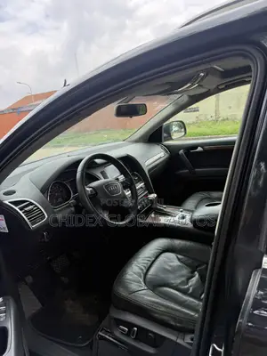 Audi Q7 3.0T Premium AWD quattro 2013 Black