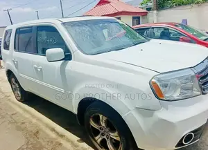 Honda Pilot 2012 White