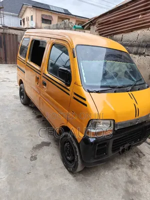 Suzuki APV Minibus 2010 Yellow