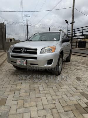 Toyota RAV4 2011 Silver