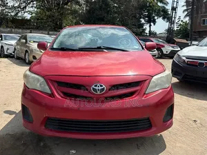 Toyota Corolla LE 4dr Sedan (1.8L 4cyl 4A) 2013 Red
