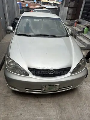 Toyota Camry SE 4dr Sedan (2.4L 4cyl 4A) 2004 Silver