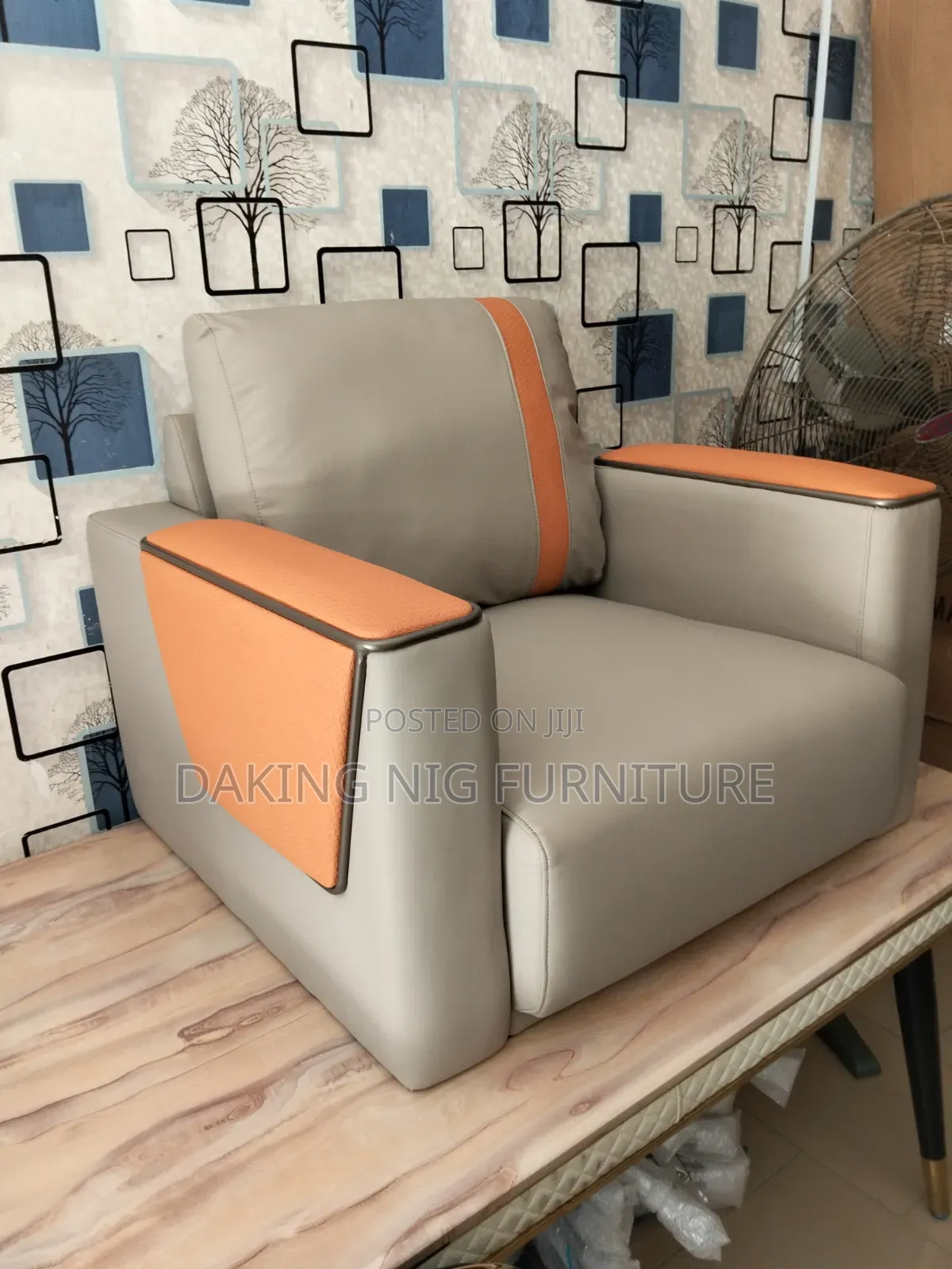 High Class Sofa by Set