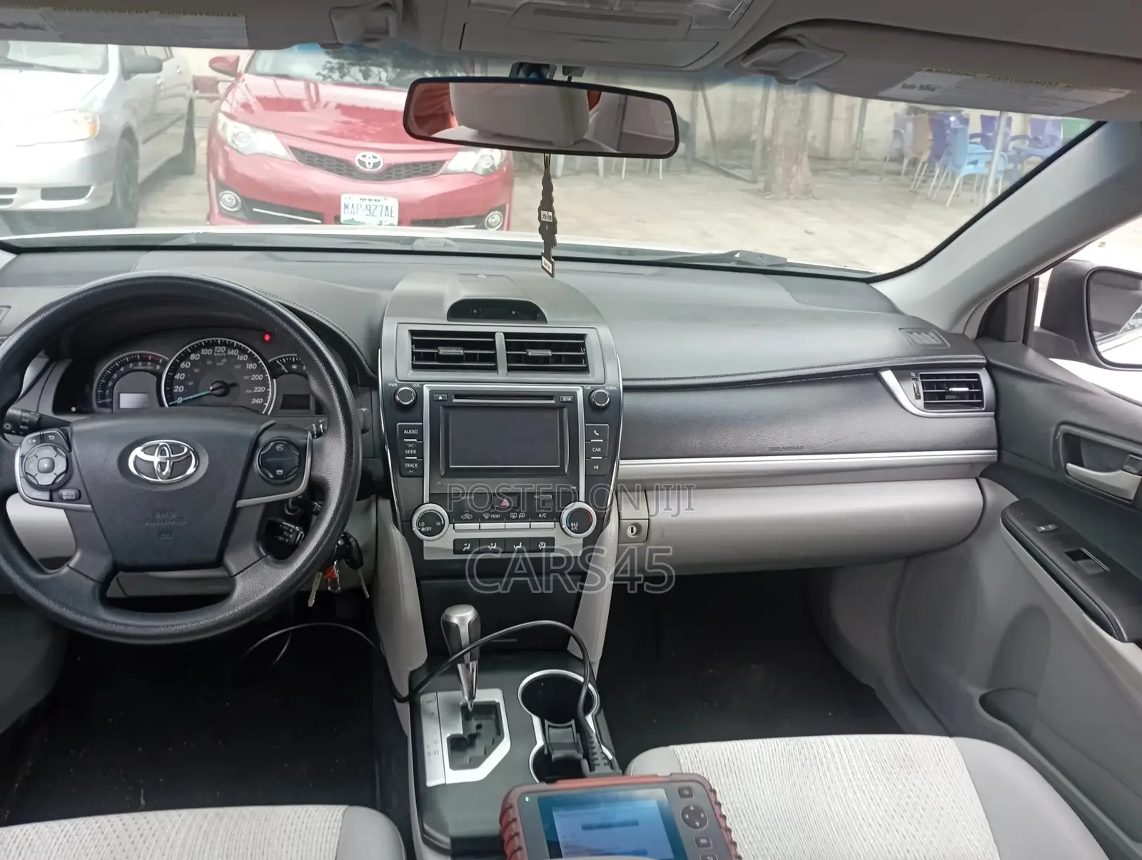 Toyota Camry 2013 Silver