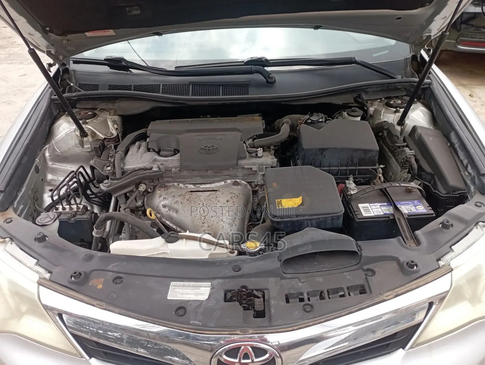 Toyota Camry 2013 Silver