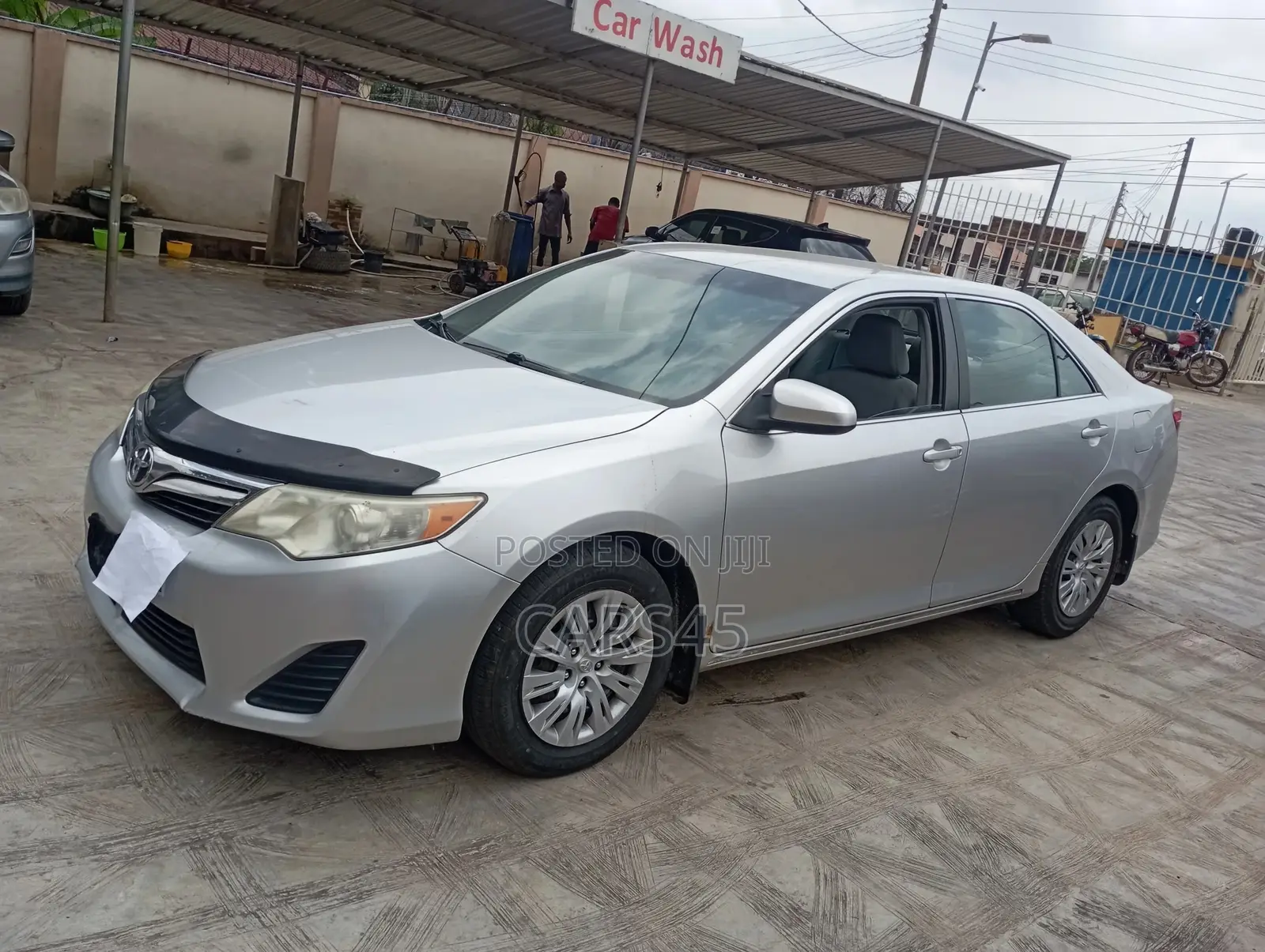 Toyota Camry 2013 Silver