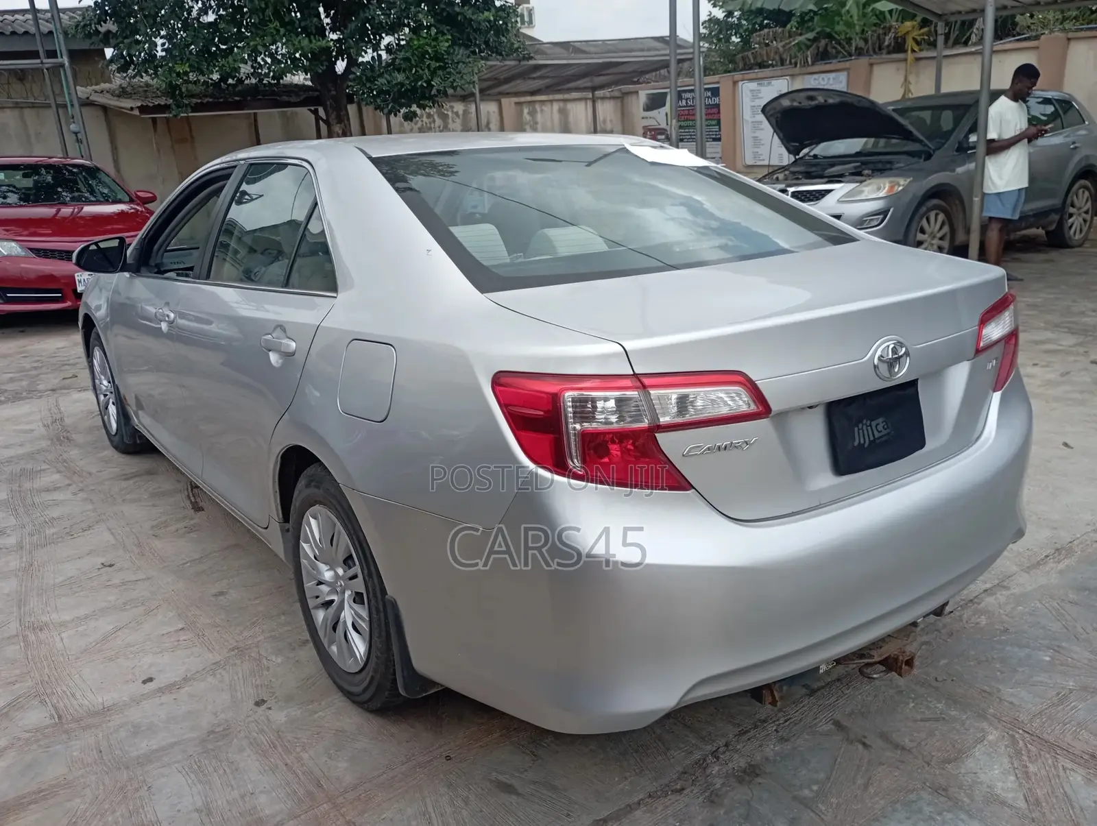 Toyota Camry 2013 Silver