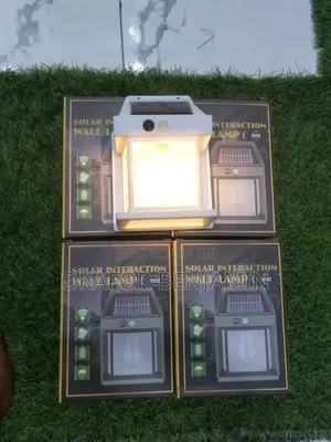 High Quality Solar Interaction Wall Lamp Use