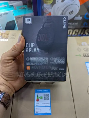 JBL Clip 5 Portable Bluetooth Speaker
