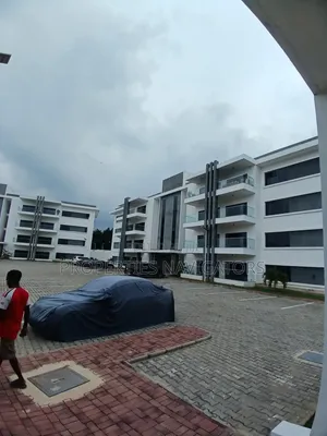 3bdrm Block of Flats in Jabi for rent