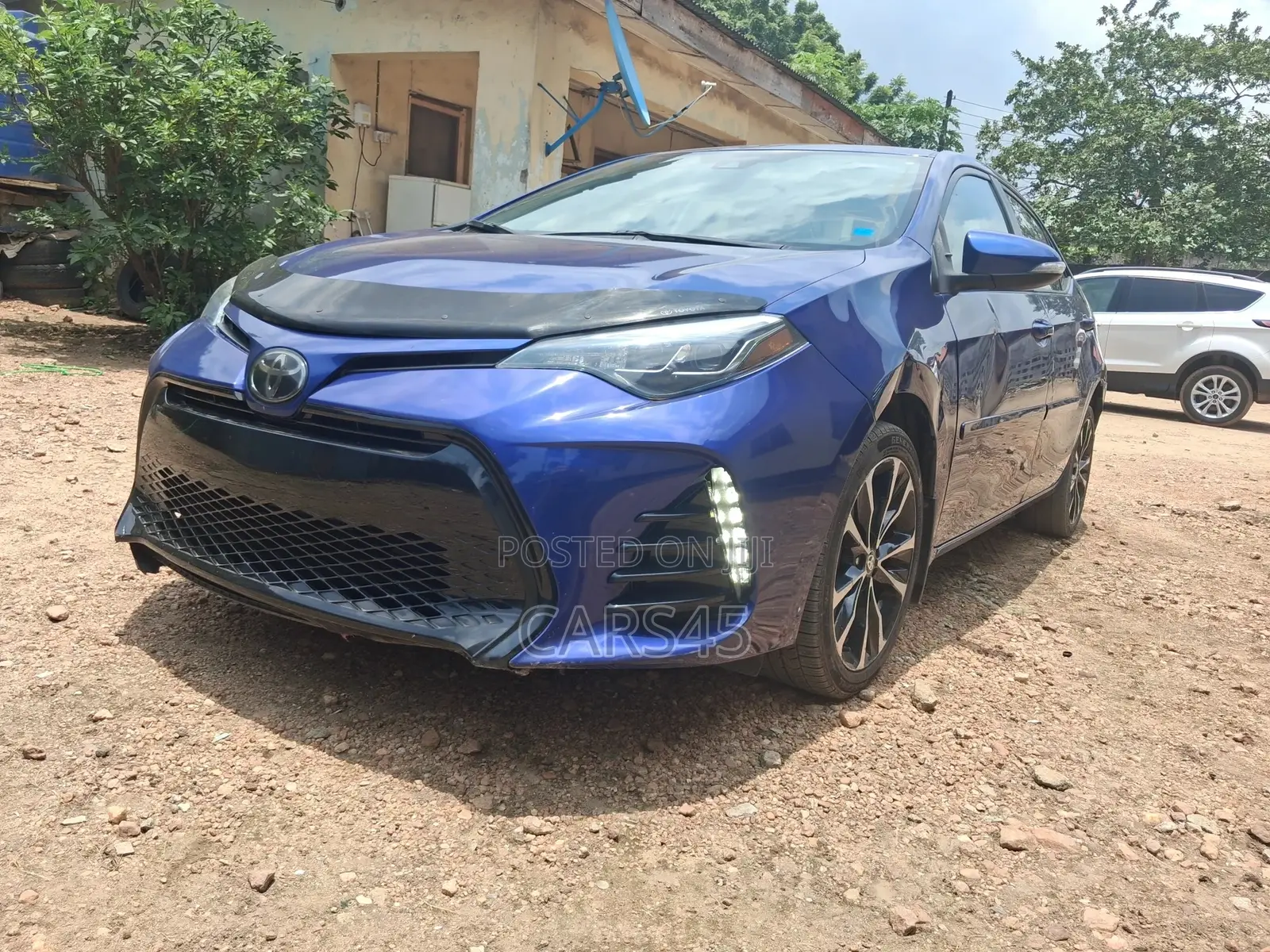 Toyota Corolla 2018 Blue