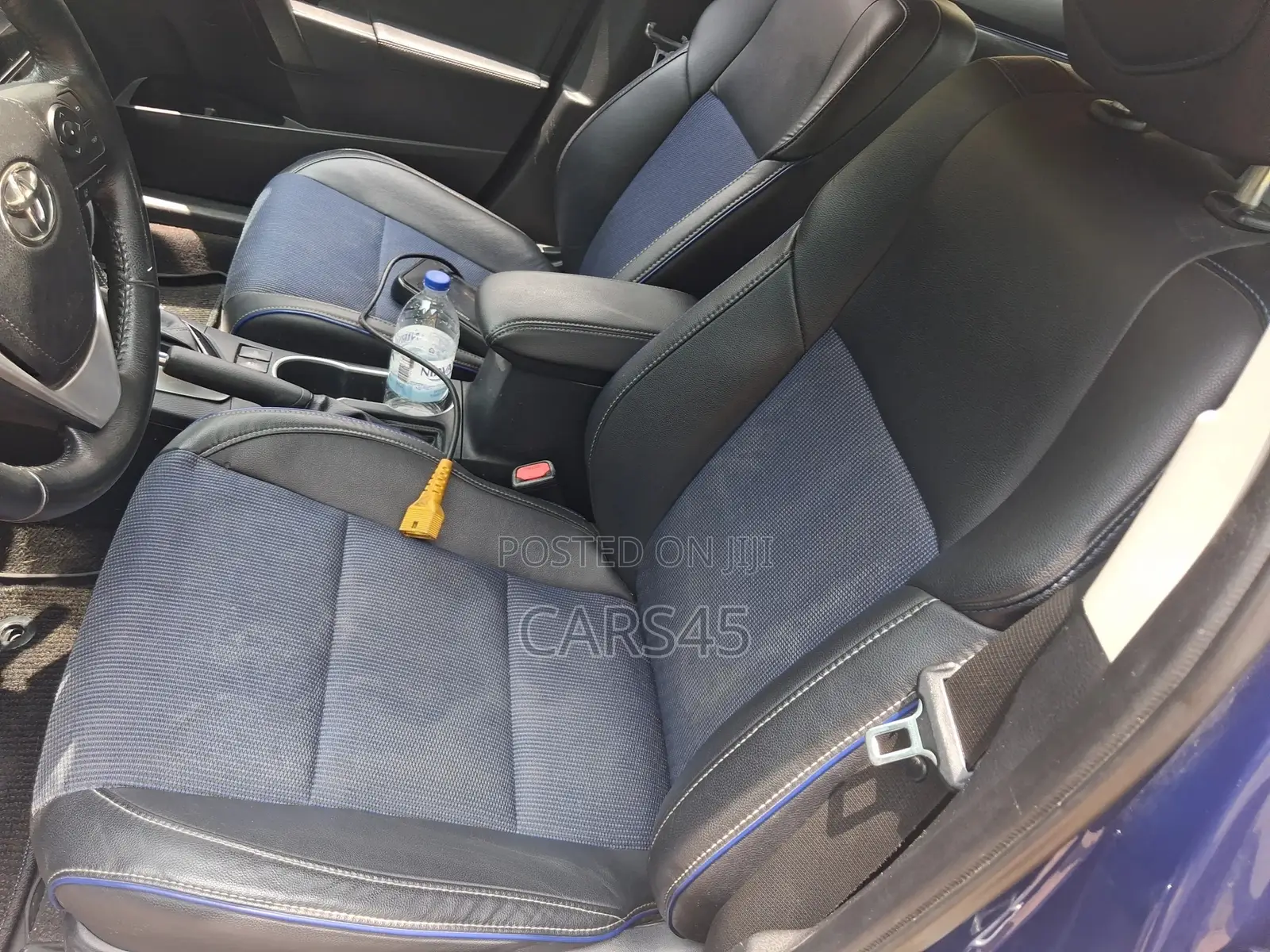 Toyota Corolla 2018 Blue