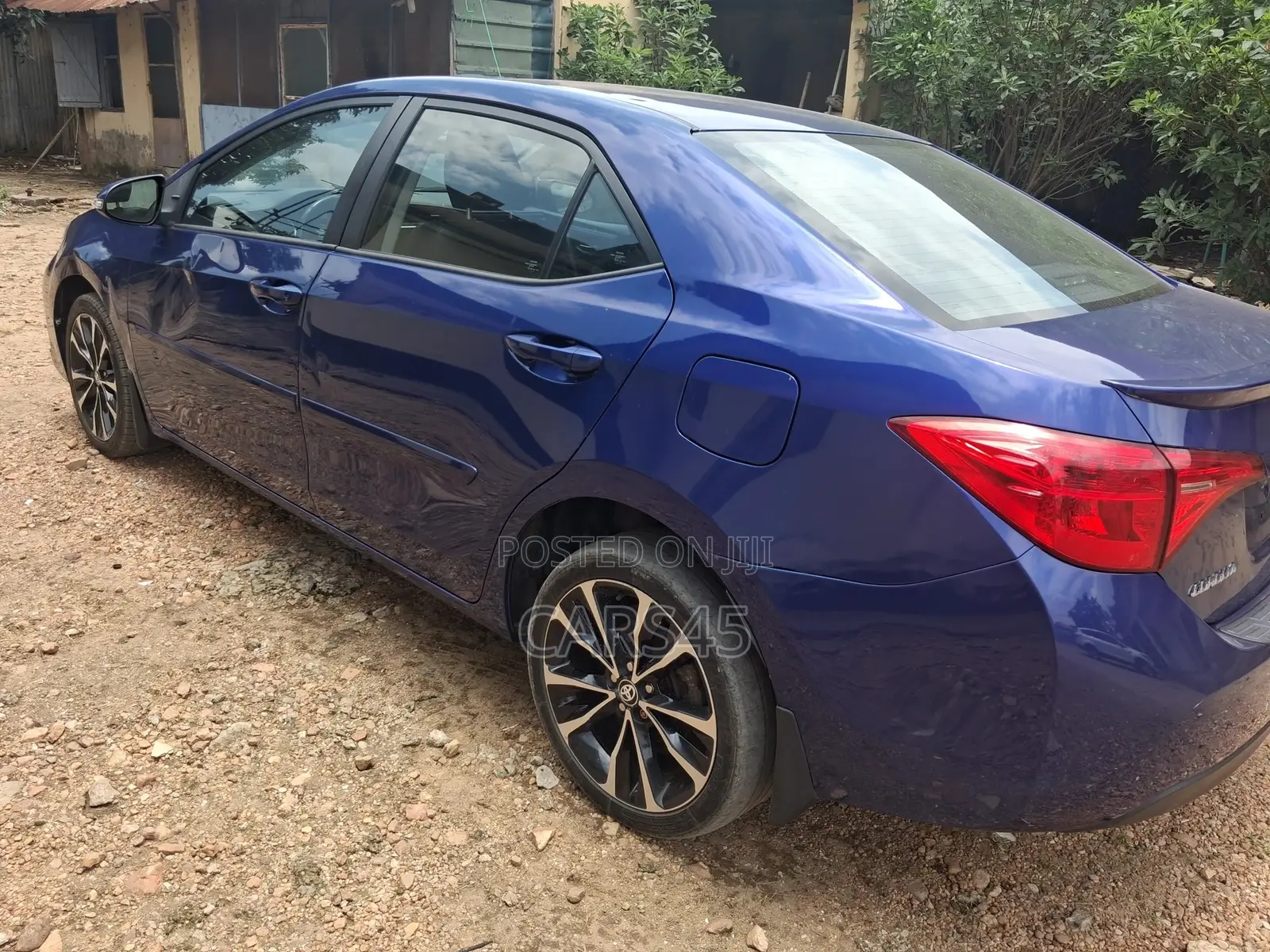 Toyota Corolla 2018 Blue
