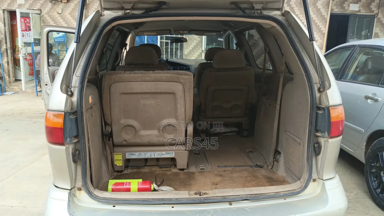 Toyota Sienna 2000 Gold