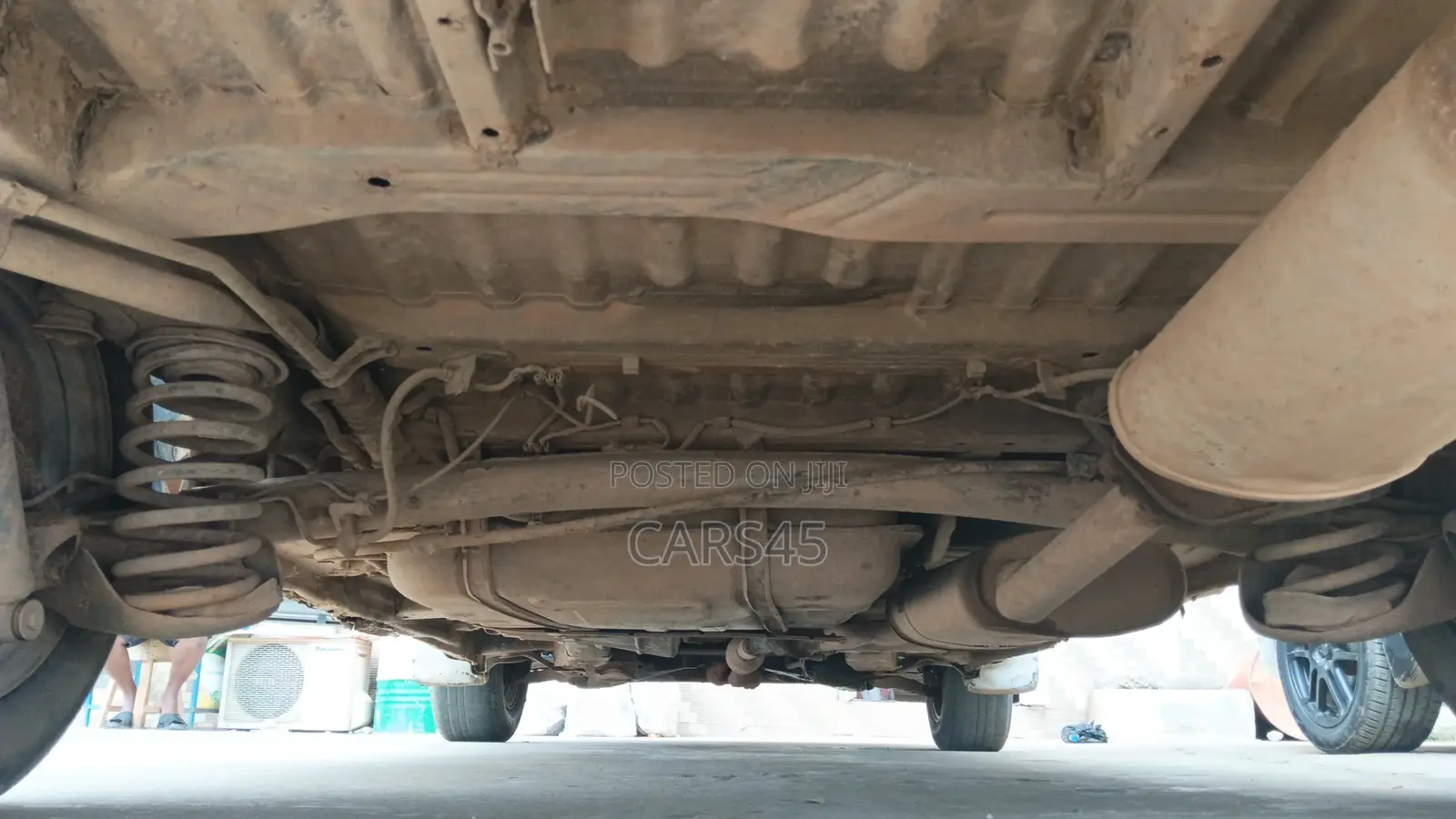 Toyota Sienna 2000 Gold