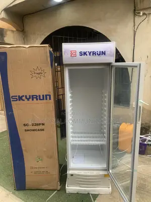 Refrigerated Glass Display Chiller Skyrun 228L SC-228FN