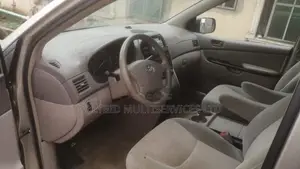 Toyota Sienna CE 2005 Gold