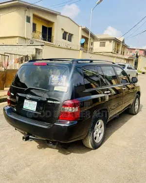 Toyota Highlander 2004 Black
