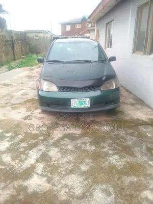 Toyota Echo 2002 Green