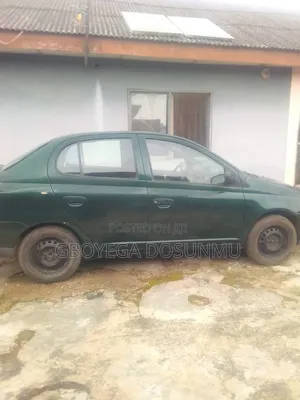 Toyota Echo 2002 Green