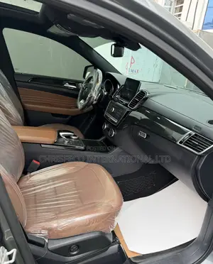 Mercedes-Benz GLE-Class AMG GLE 43 4MATIC 2019 Gray