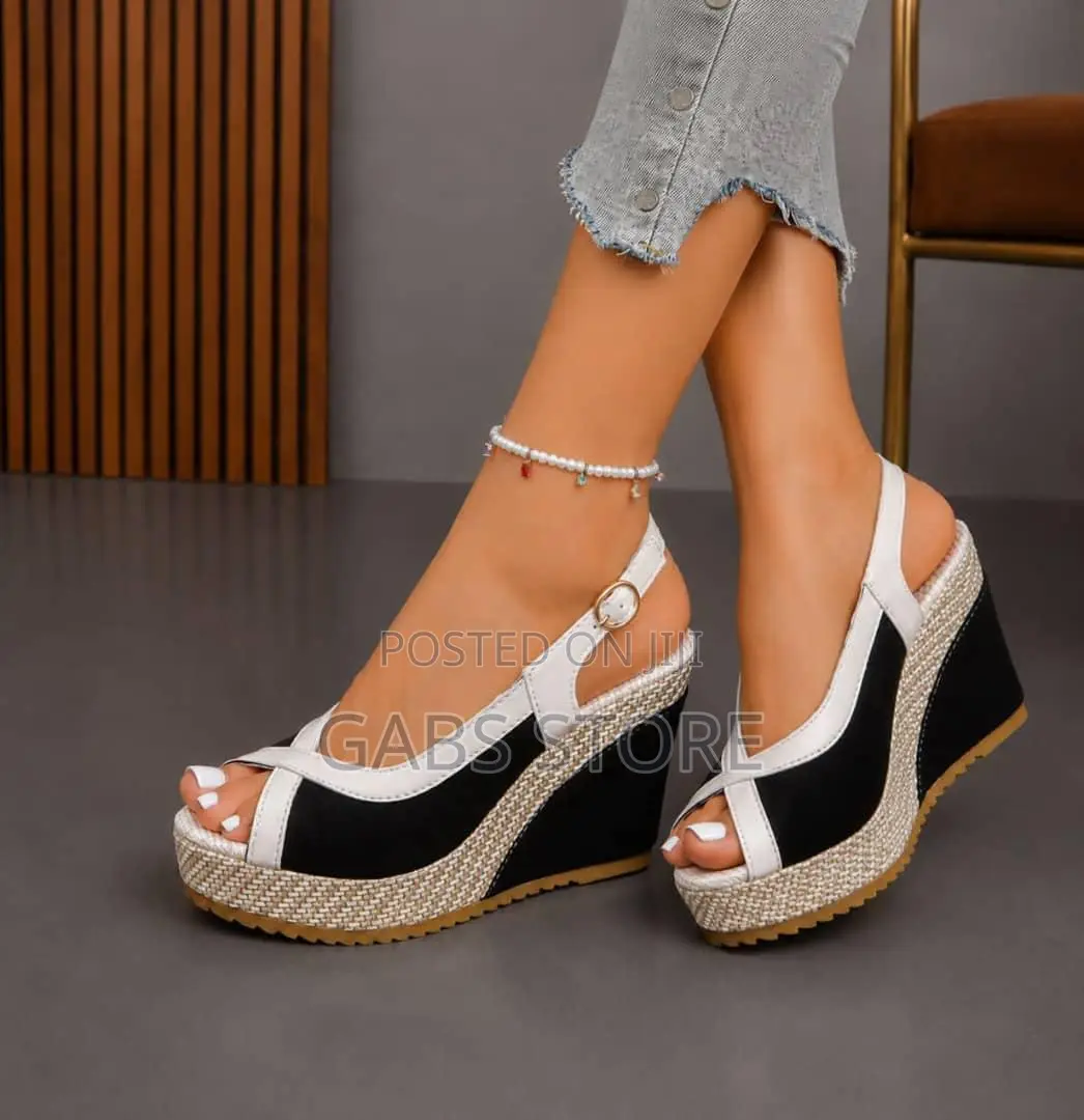 Chic Wedge Sandals