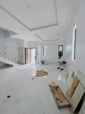 4bdrm Duplex in Ikeja for sale