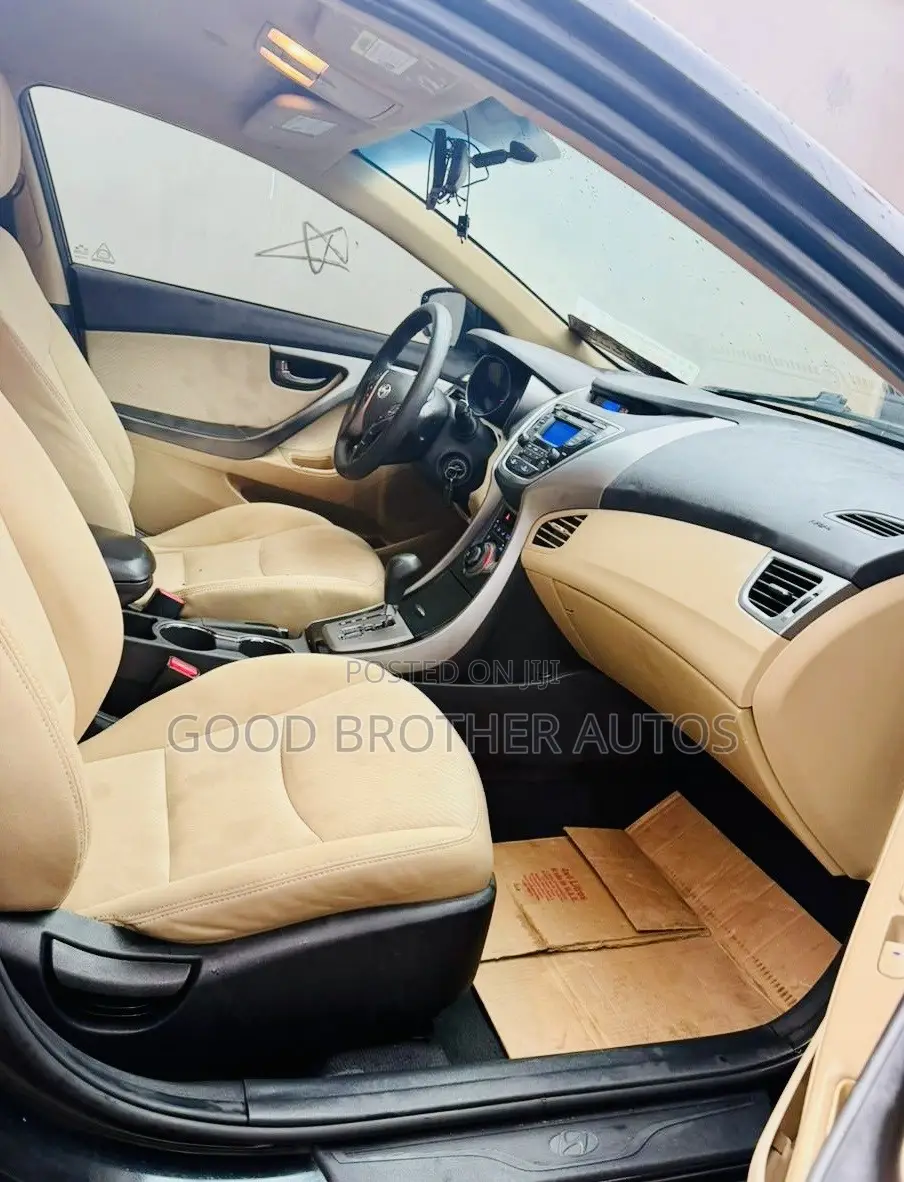 Hyundai Elantra 2013 Black
