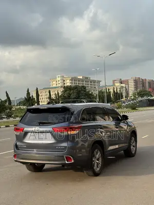 Toyota Highlander 2015 Gray