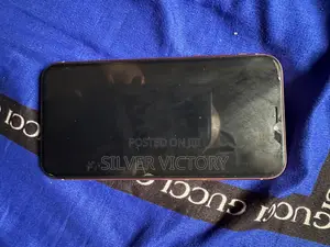 Apple iPhone XR 64 GB Pink