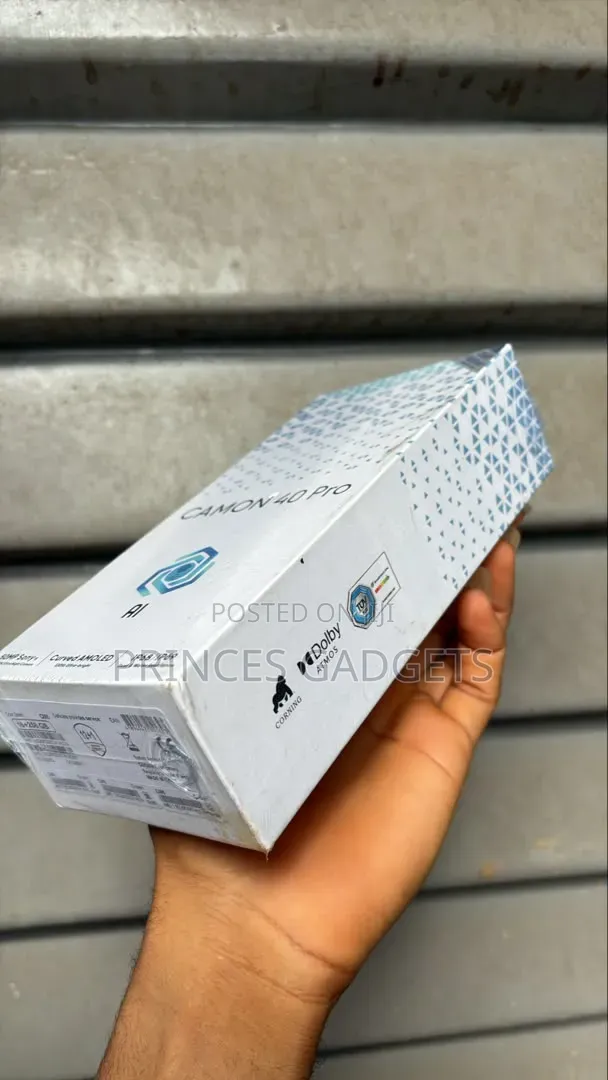 New Tecno Camon 40 Pro 4G 256 GB