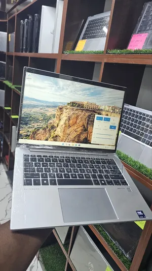 Laptop HP EliteBook 840 G11 64GB Intel Core Ultra 7 SSD 1T