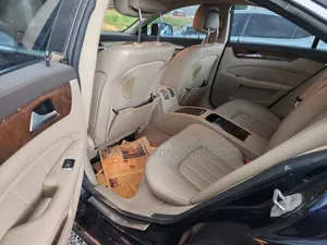Mercedes-Benz CLS 2014 Blue