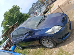 Toyota Auris 2012 Blue