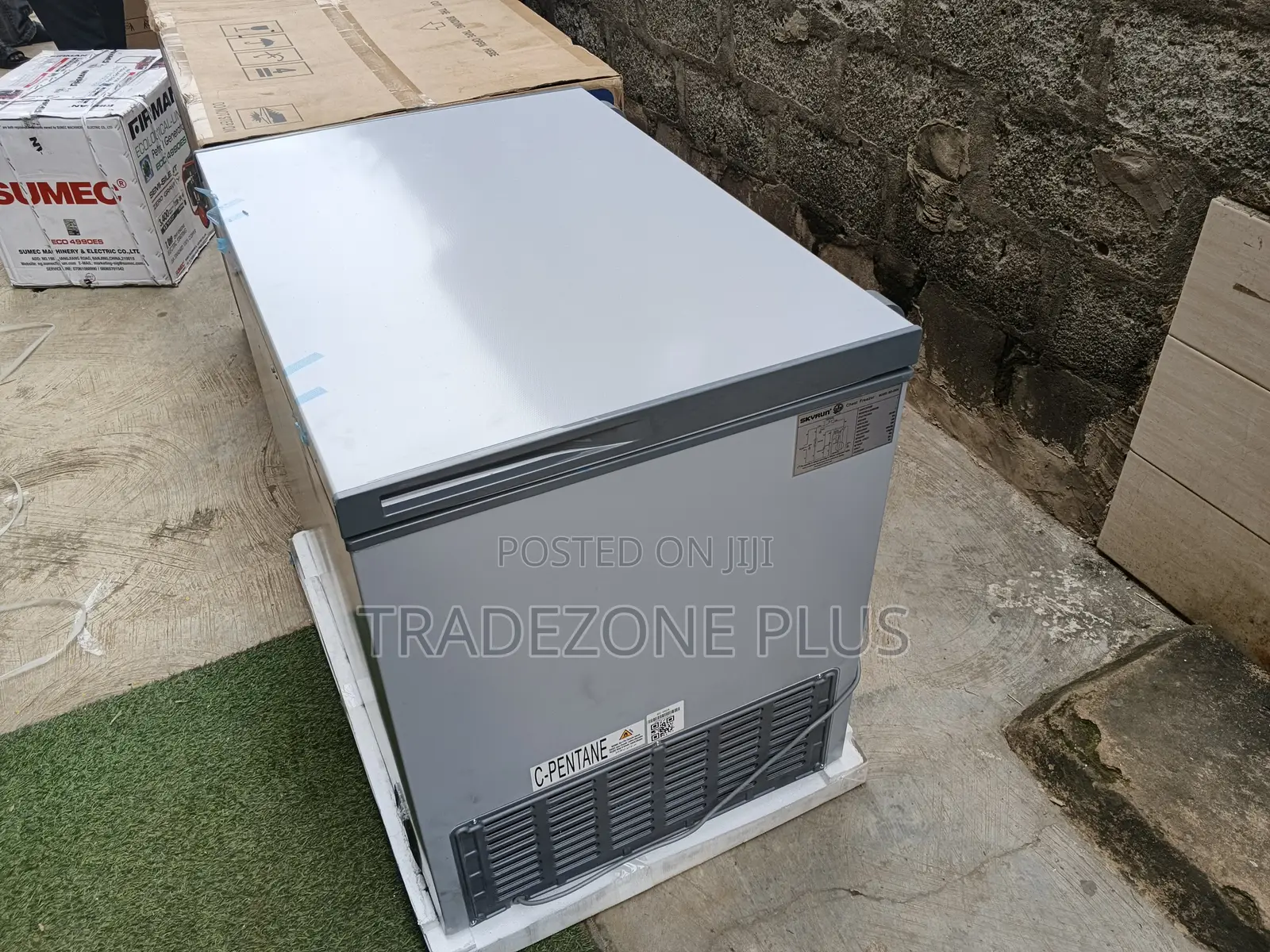 Skyrun 260L Deep Freezer – Fast Reliable Freezing Performance