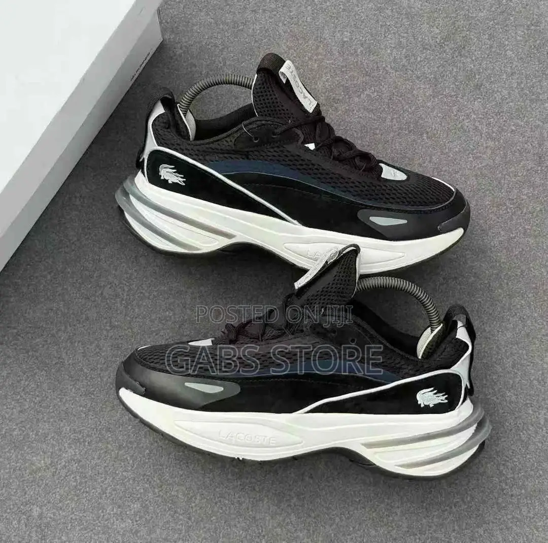Lacoste Odyssa Sneakers